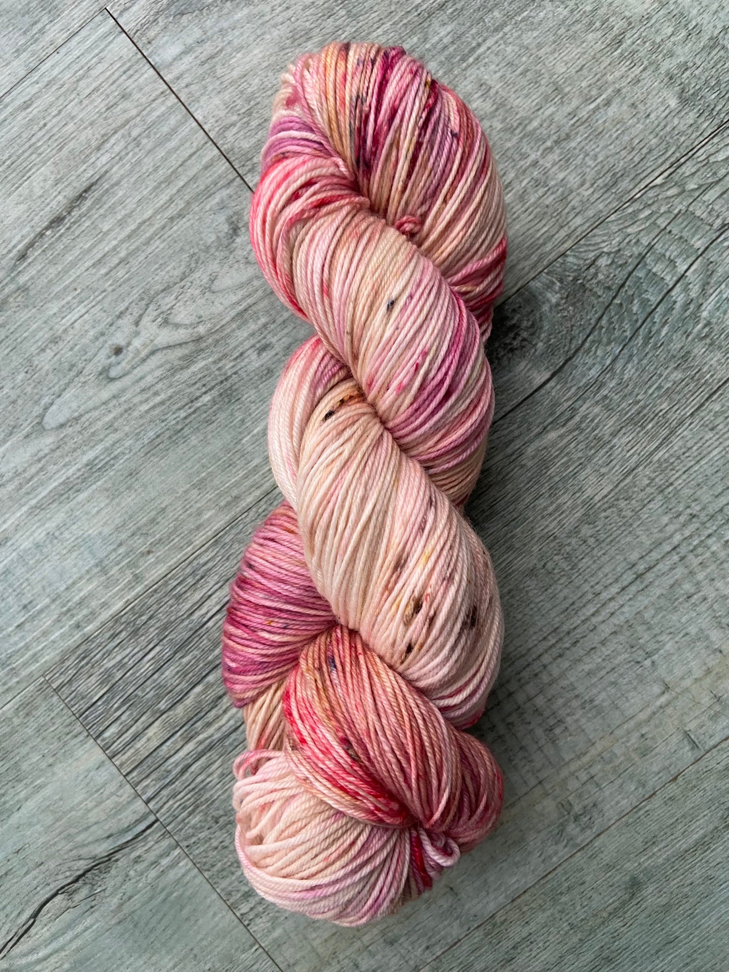 Fragolovely - 4ply/sock