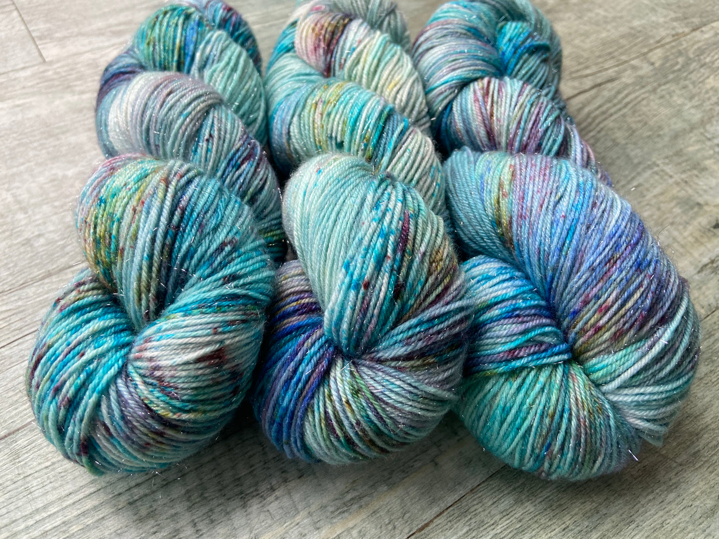 Gelato Lips 4ply/sock Sparkle