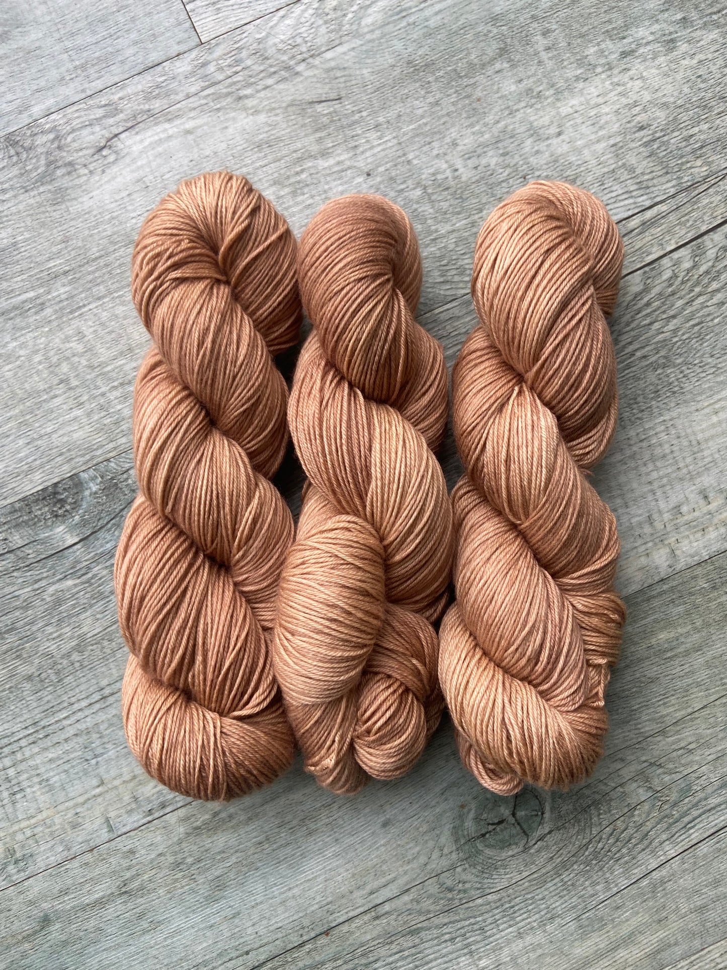 Beigette - 4ply/sock
