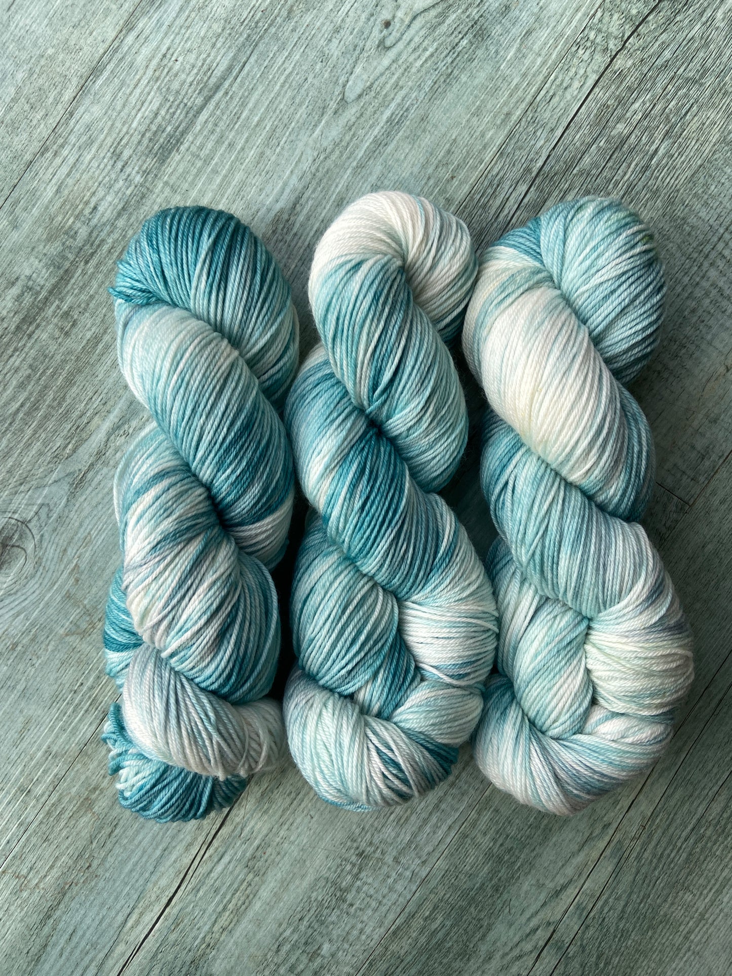 Mint Frisson 4ply/sock