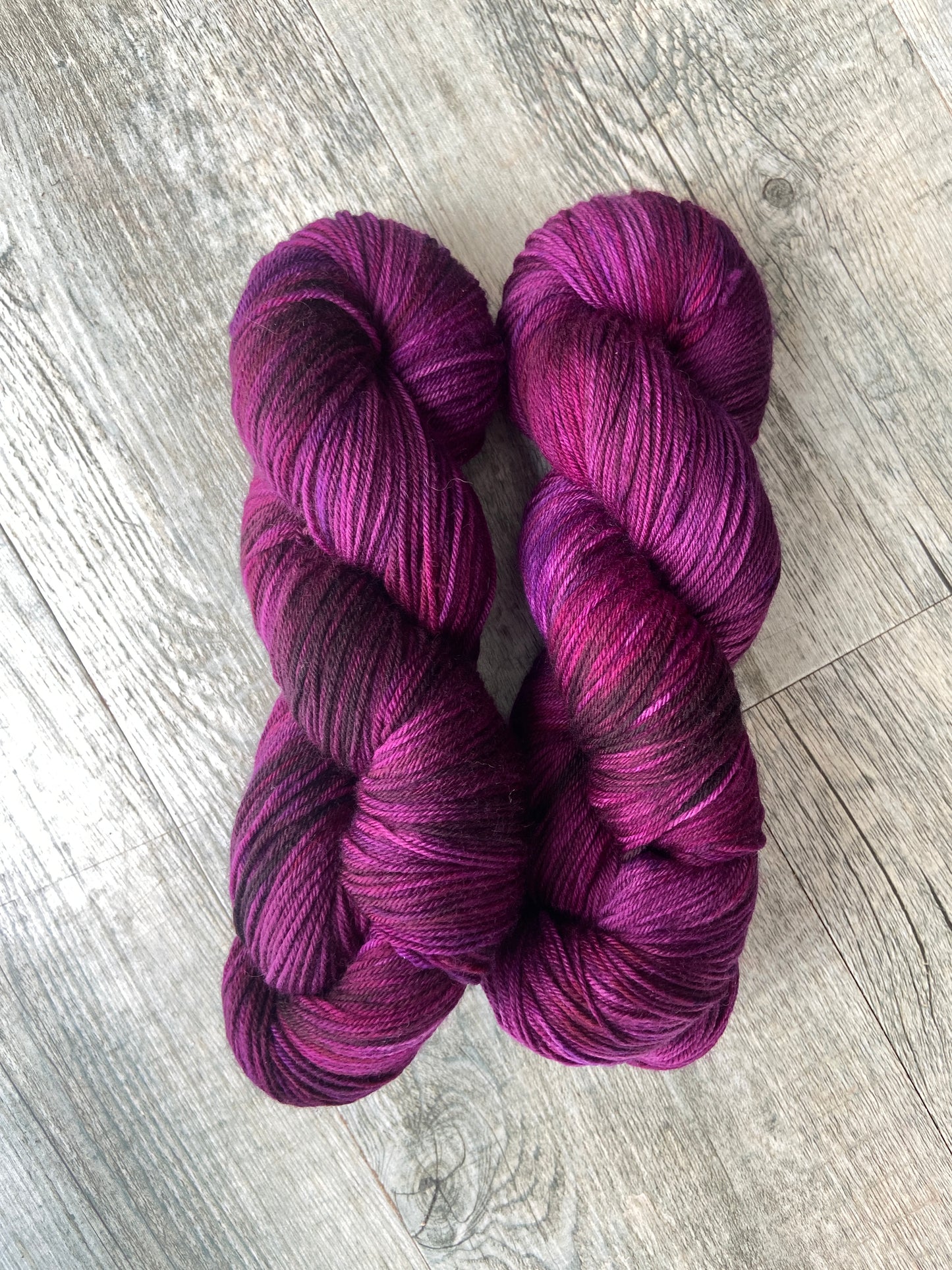Grape Burst 4ply/sock