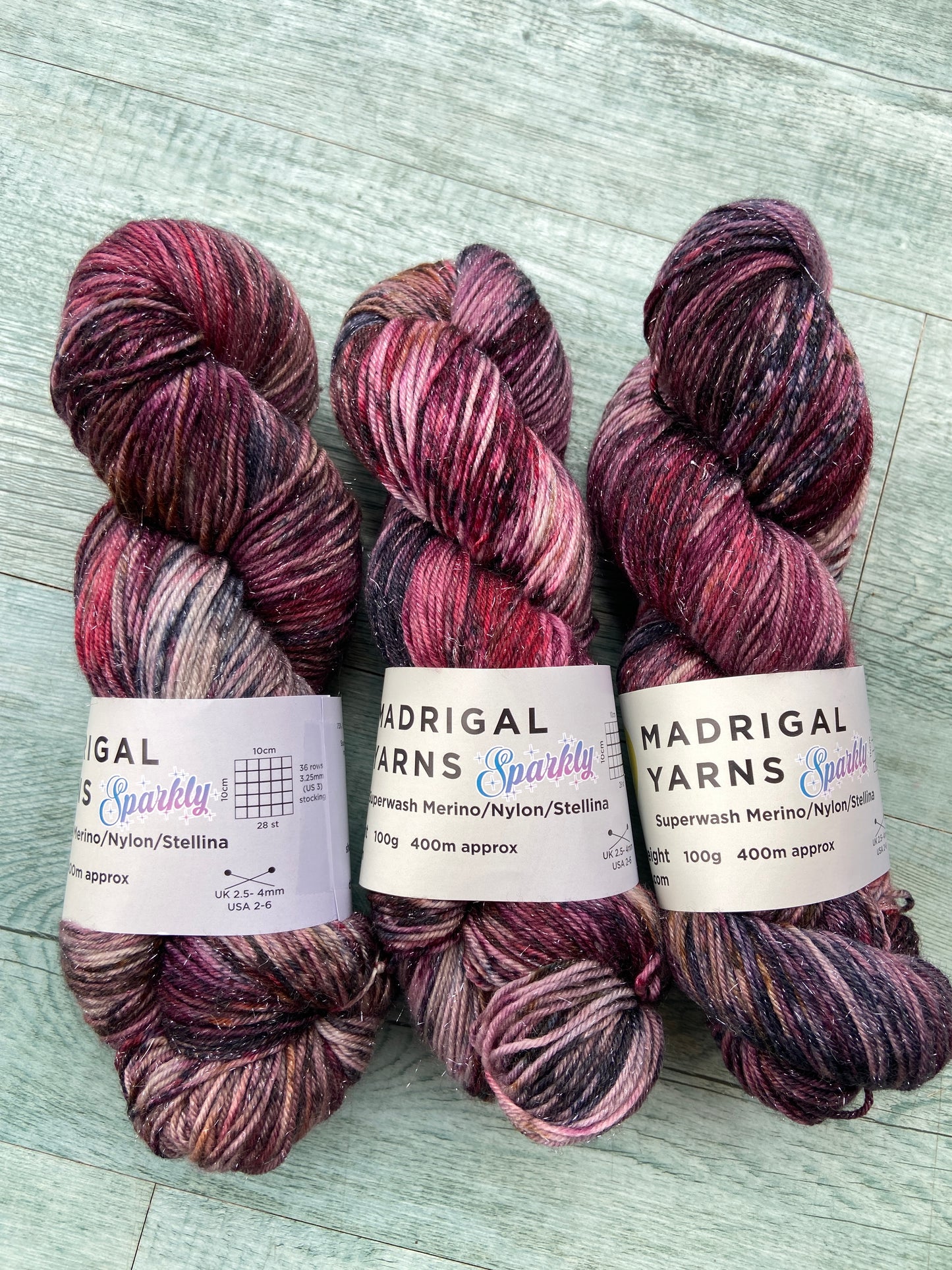 Scarlet Peacock 4ply/sock Sparkle