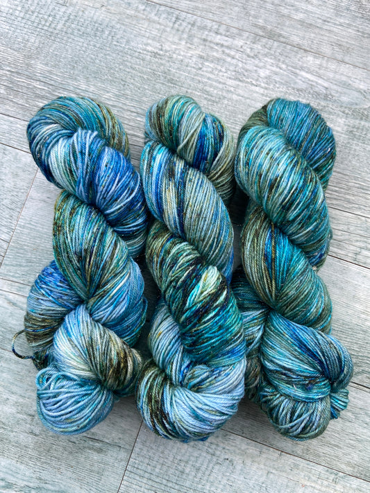 Filomena sky 4ply/sock Sparkle