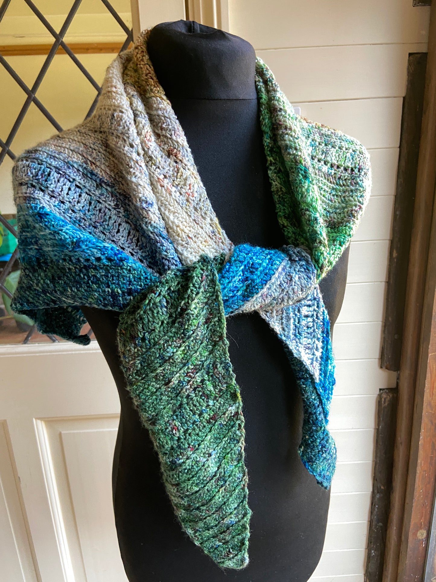 Pattern: The Vaycay! Crocheted shawl