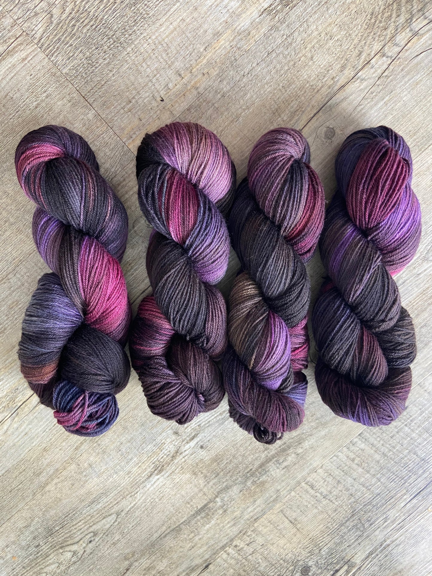 Aubergine - 4ply/sock