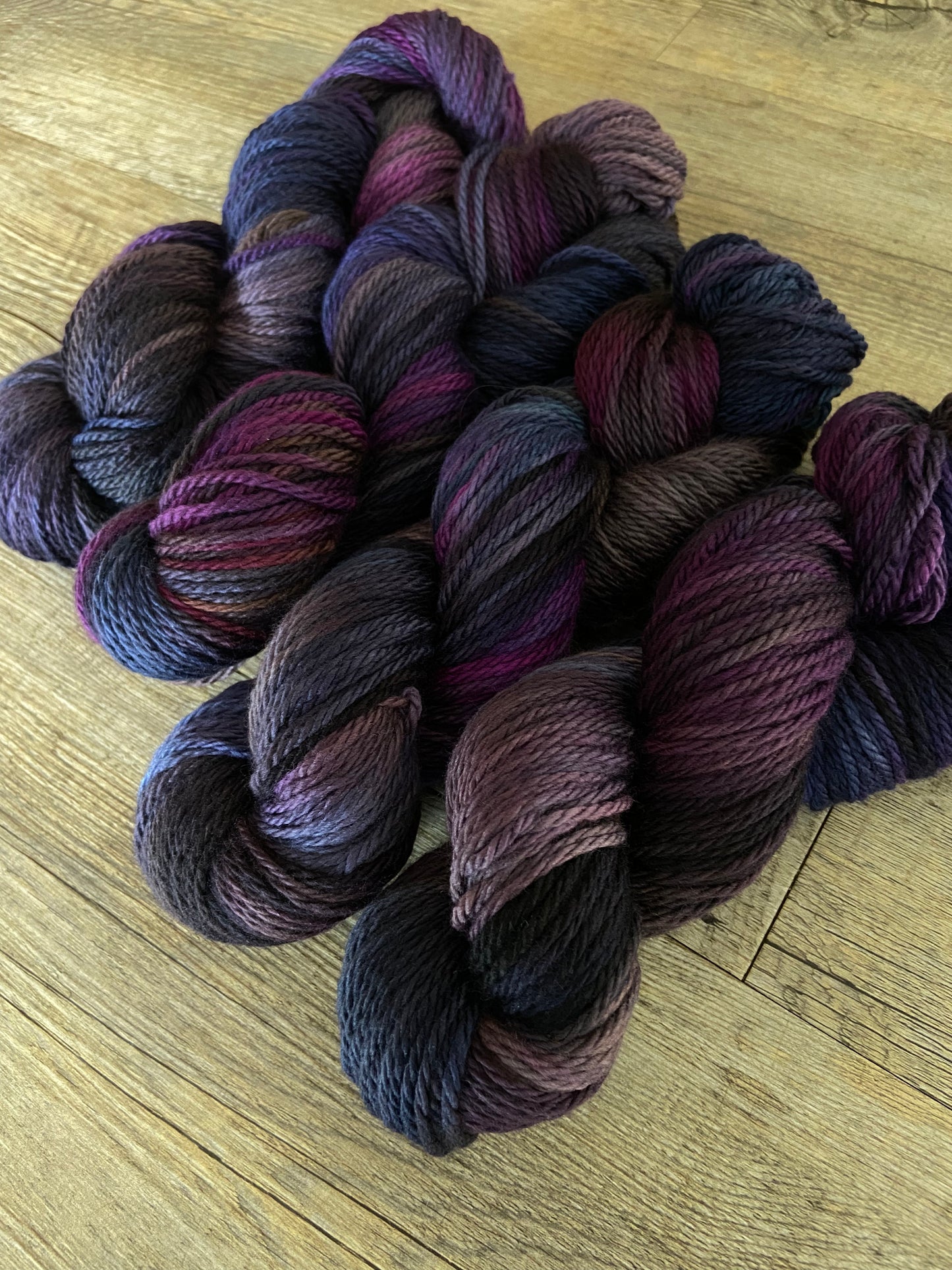 Aubergine - ARAN weight