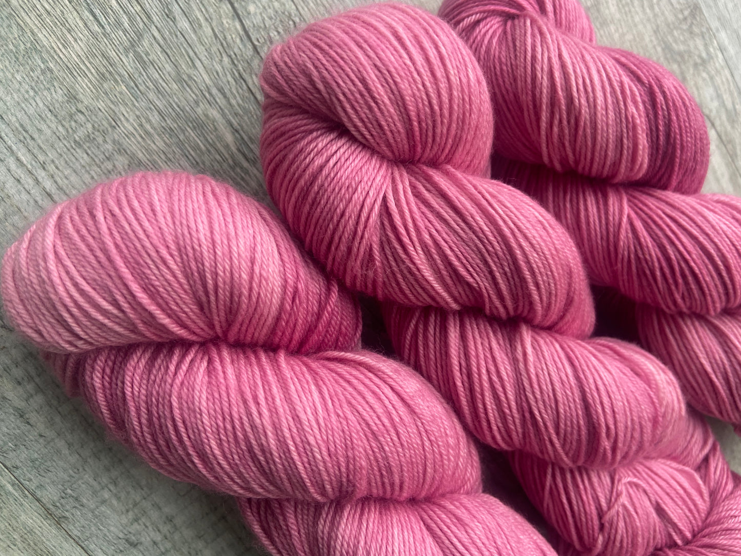 Magnolia- 4ply/sock