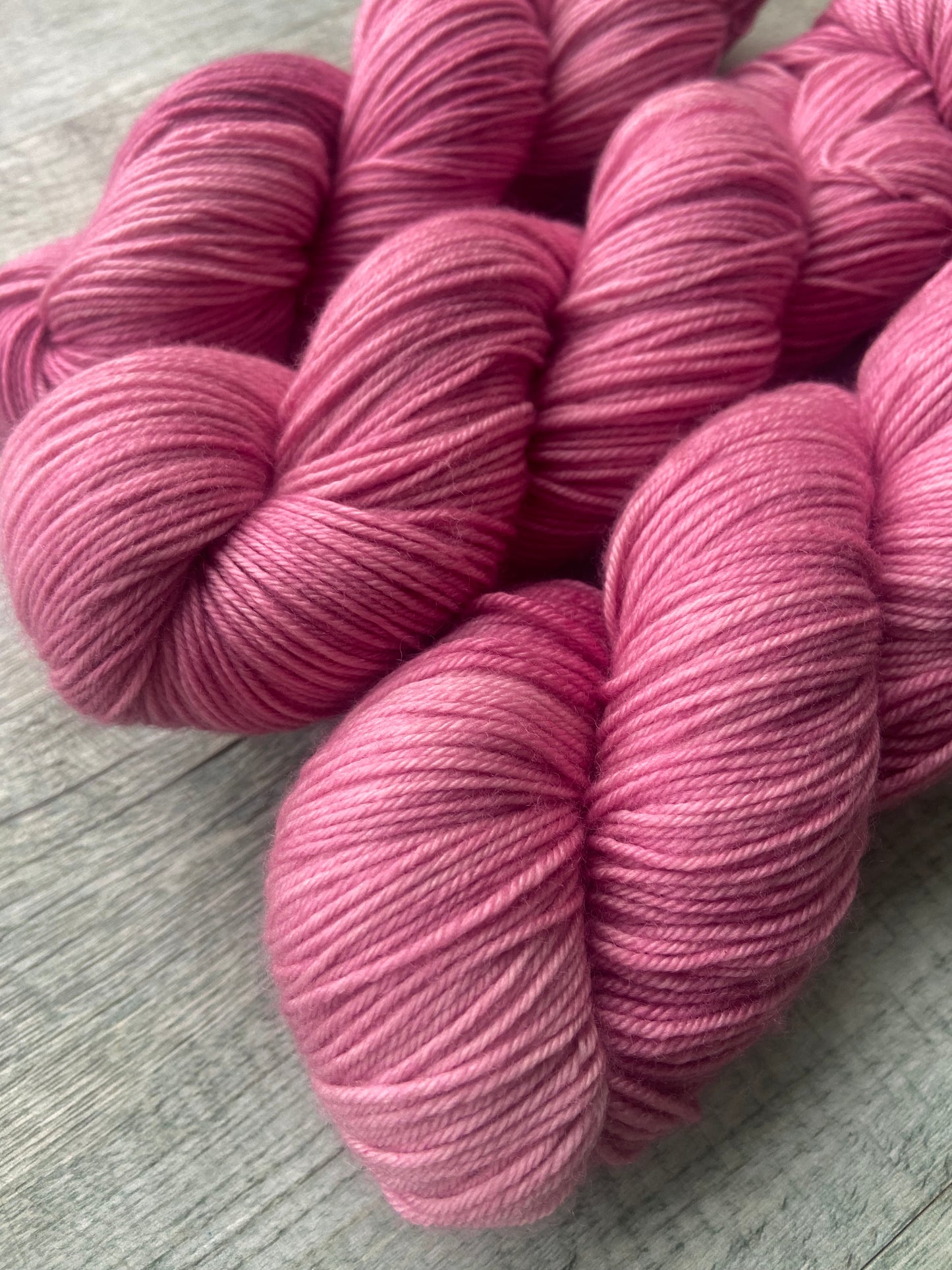 Magnolia- 4ply/sock