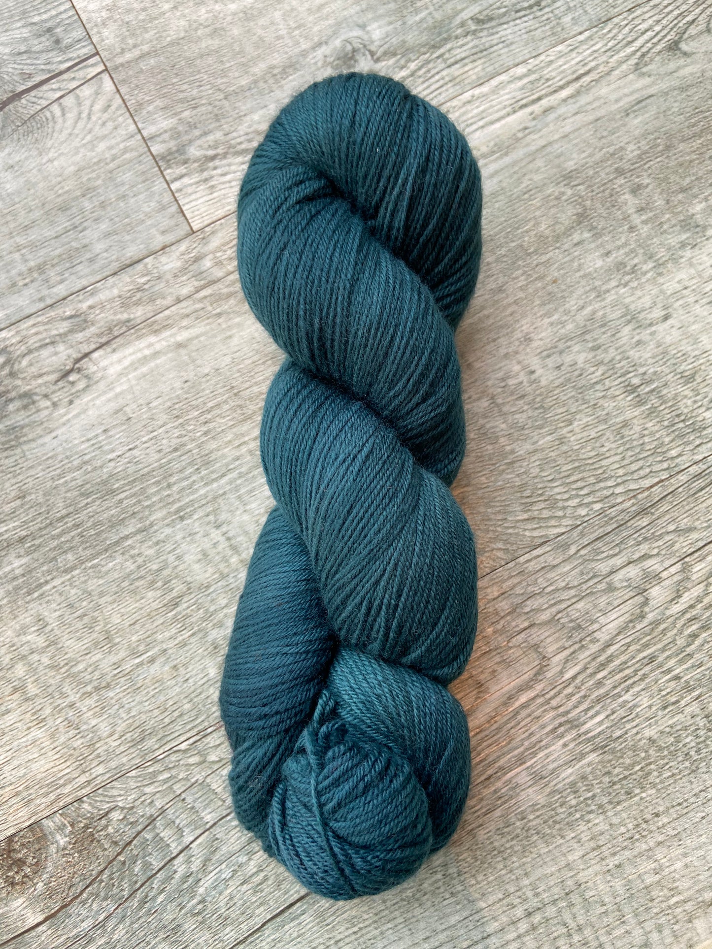 Acanthus - 4ply/sock