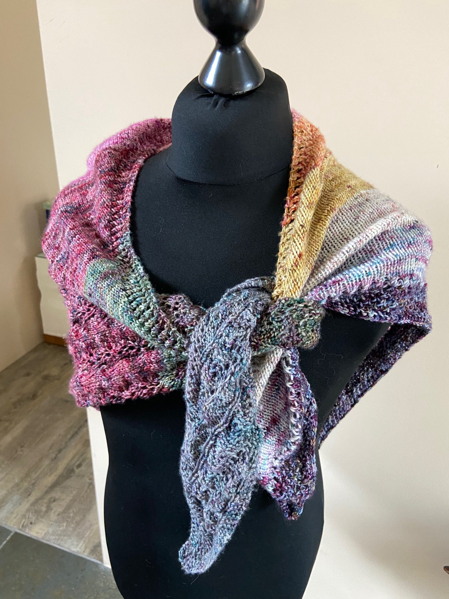 Pattern and Yarn Kit - The Gothiqua Shawl