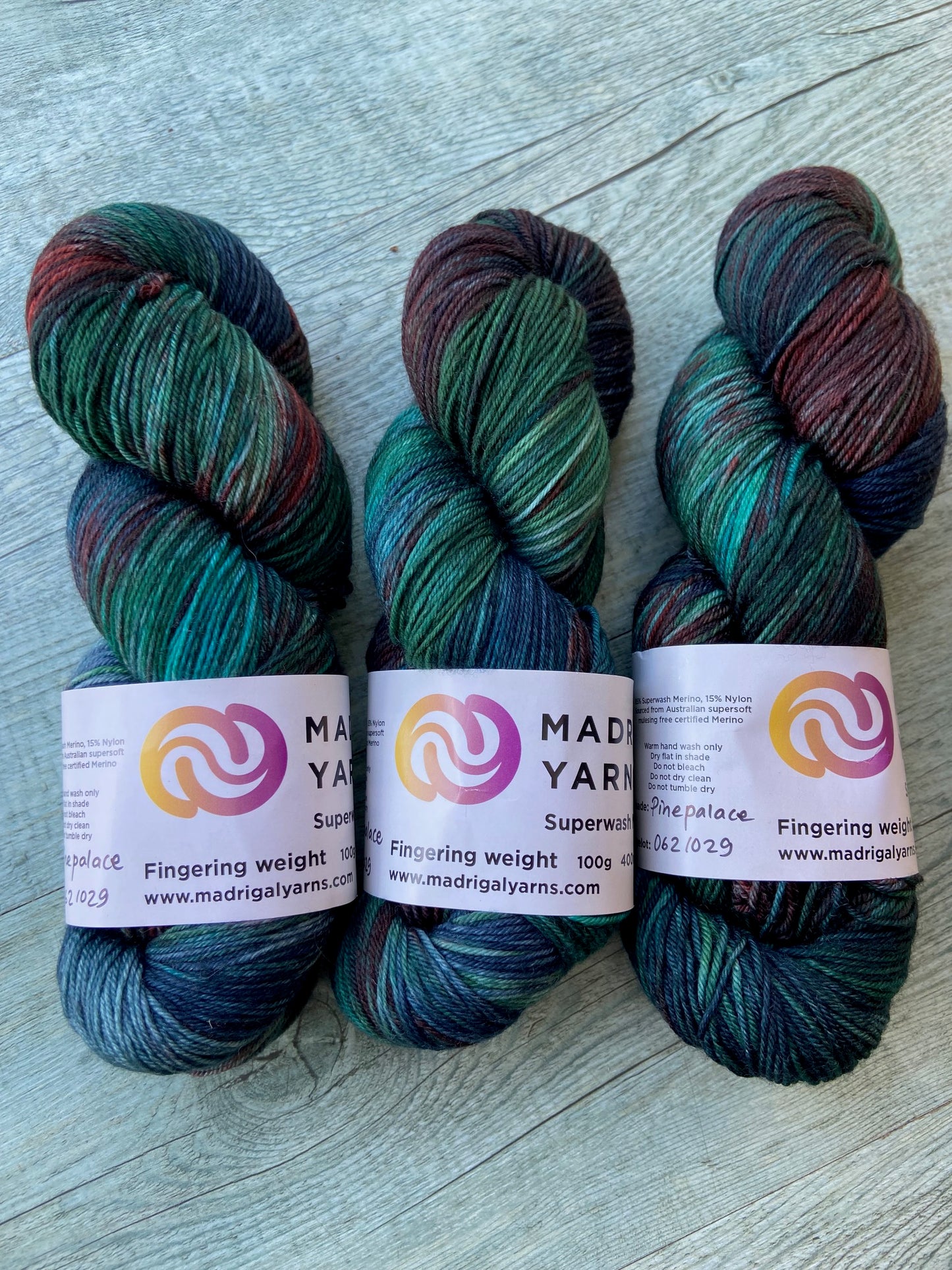 Pinepalace 4ply/sock