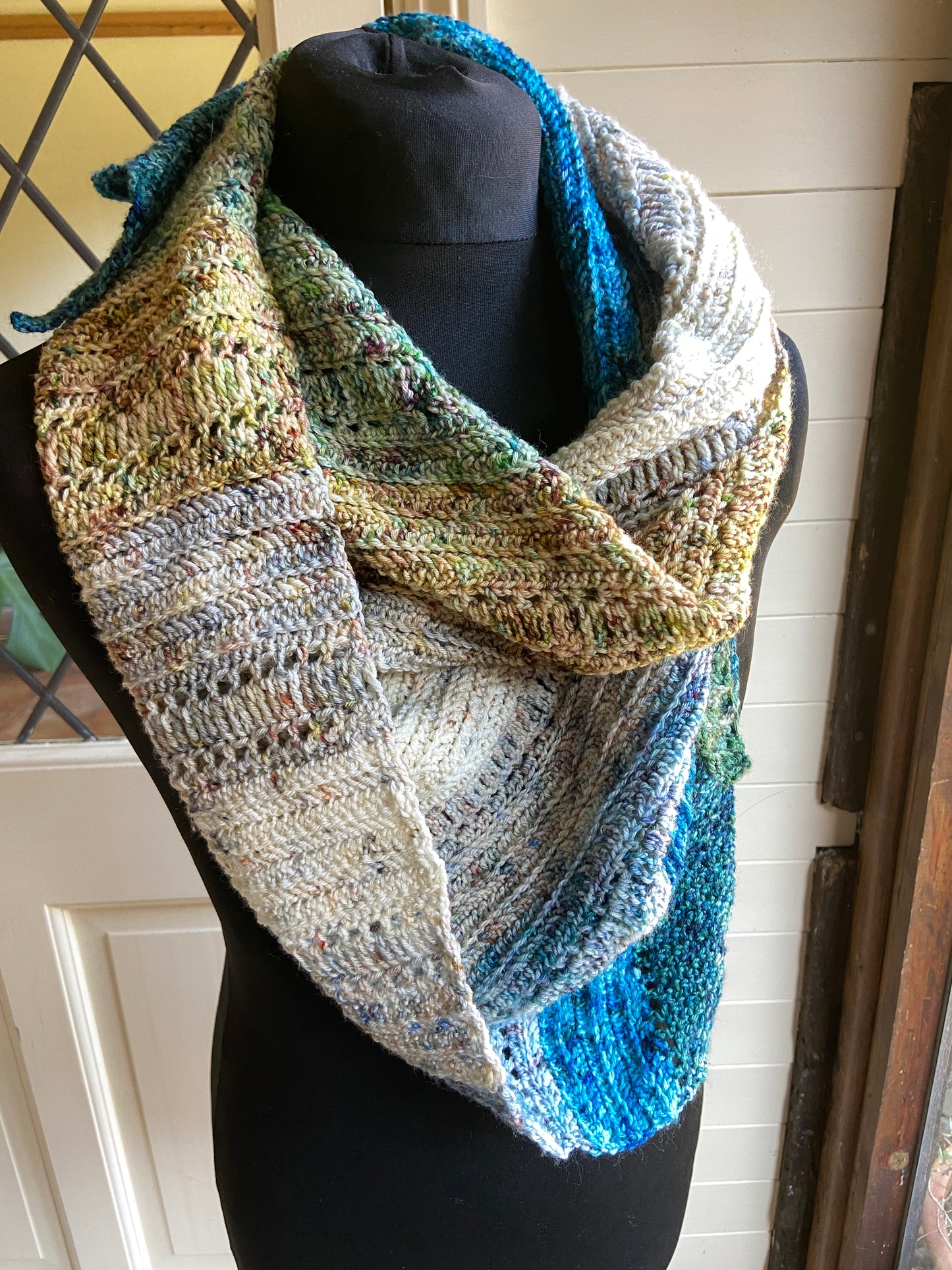 Pattern: The Vaycay! Crocheted shawl