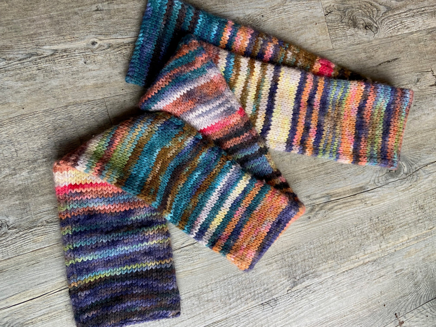 Curated colour scarf : Pattern and Yarn Kit