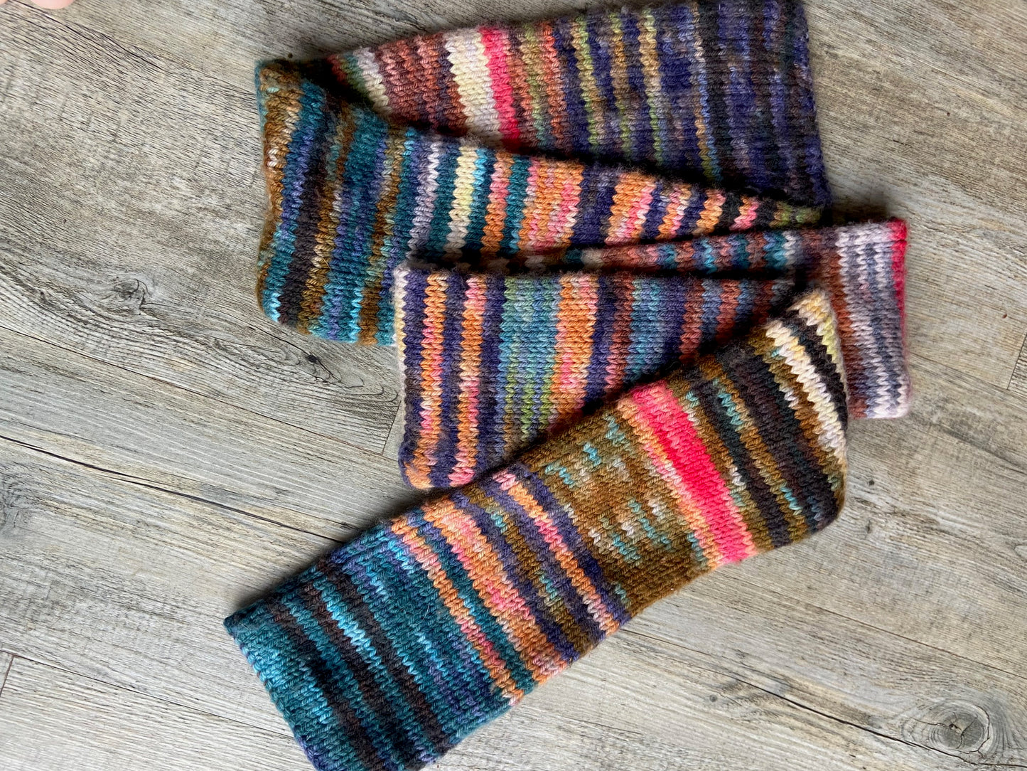 Curated colour scarf : Pattern and Yarn Kit