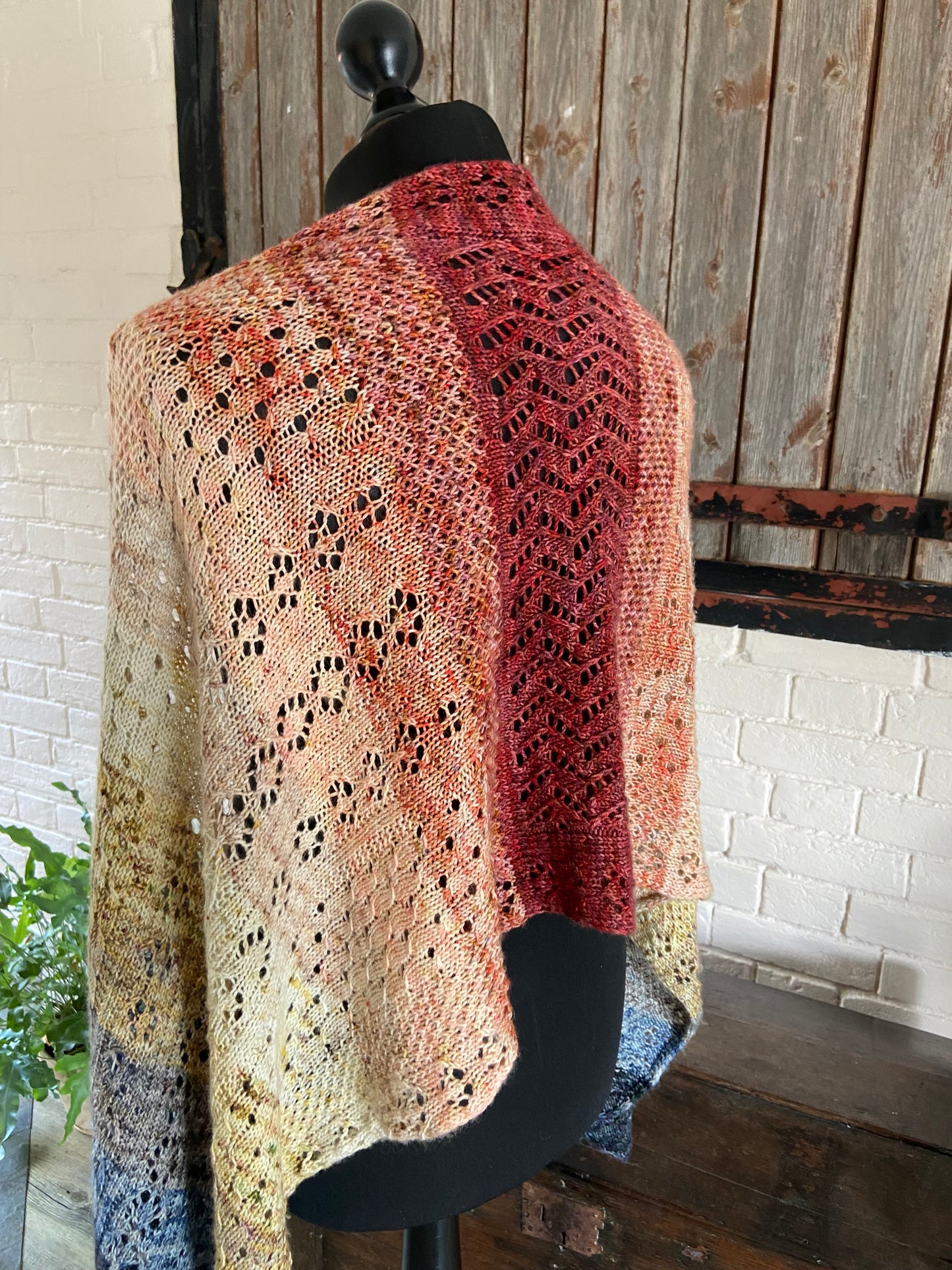 Tokyo fantasy past shawl kit