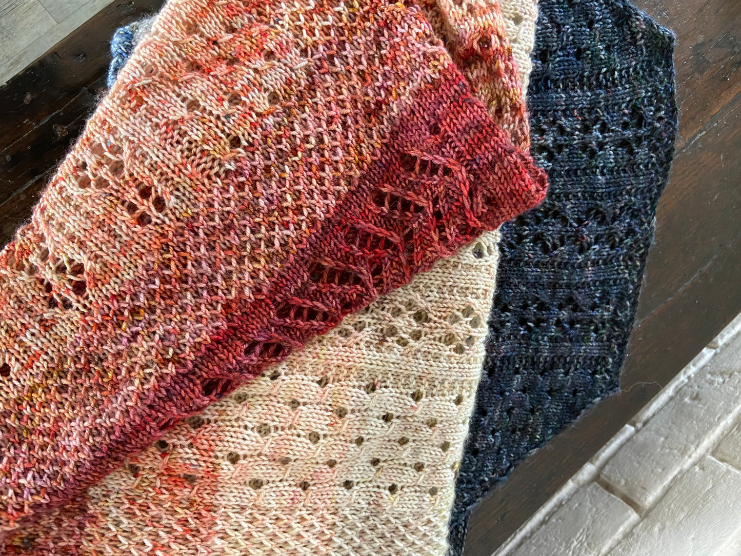 Tokyo fantasy past shawl kit