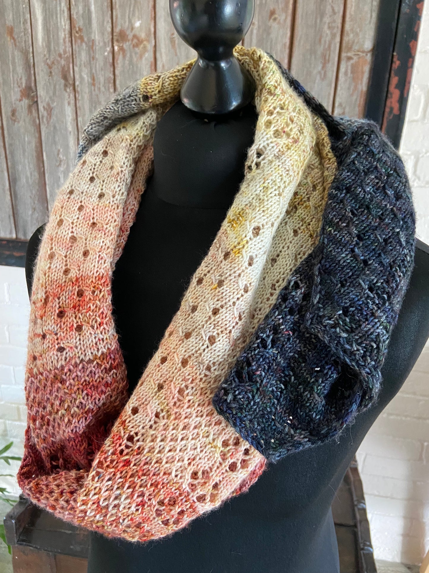 Tokyo fantasy past shawl kit