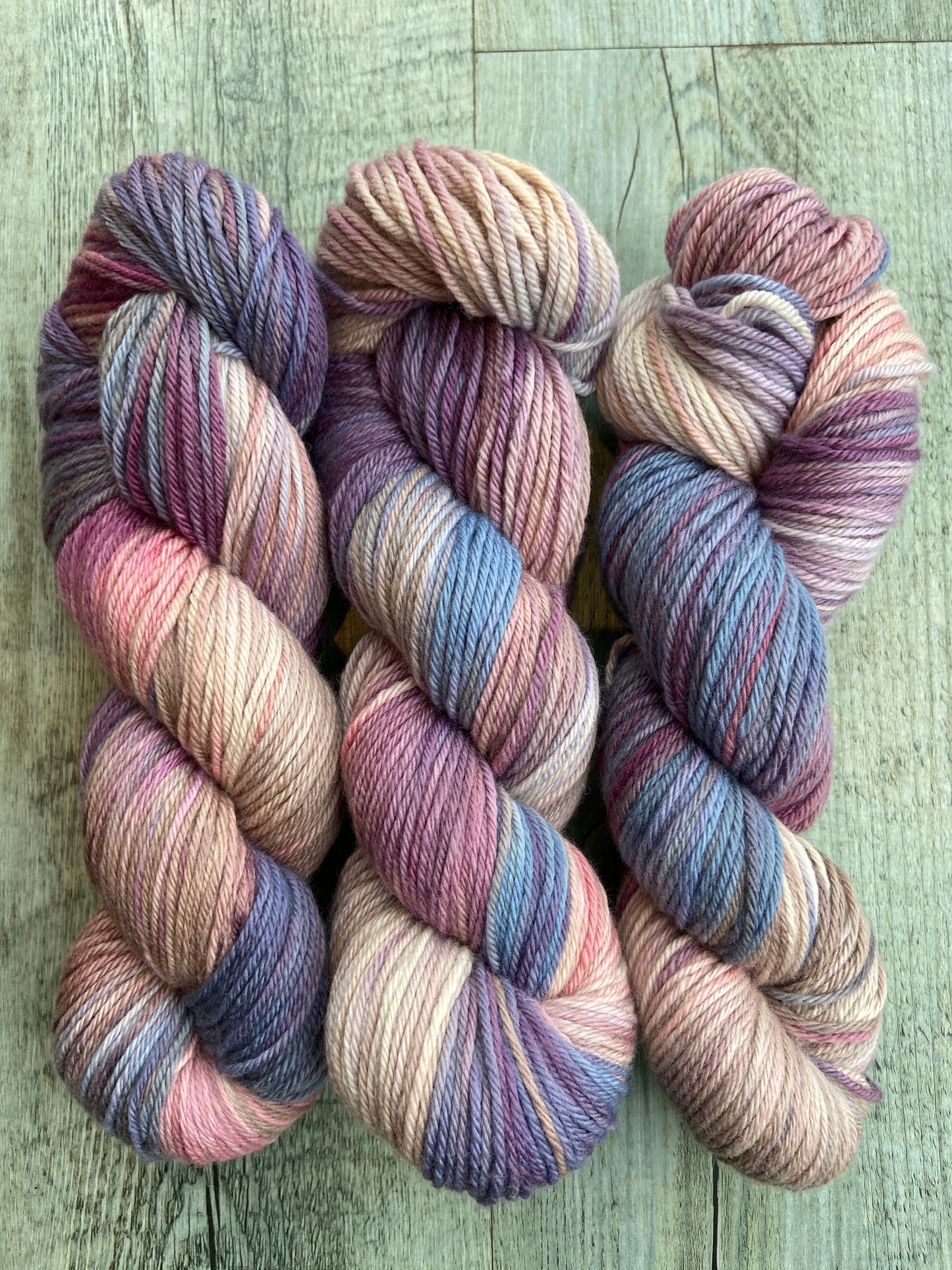 Lenten Rose - 4ply/Sock