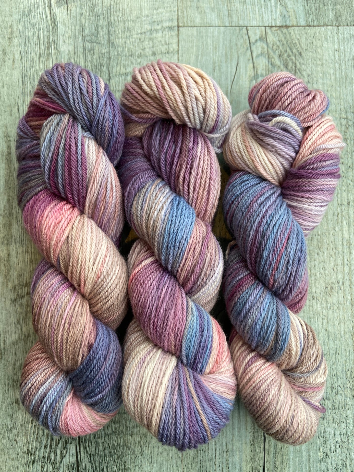 Lenten Rose - 4ply/Sock