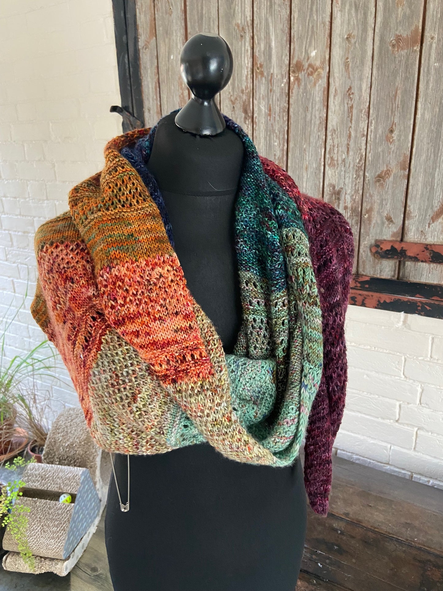 Pattern: Mr Fox shawl
