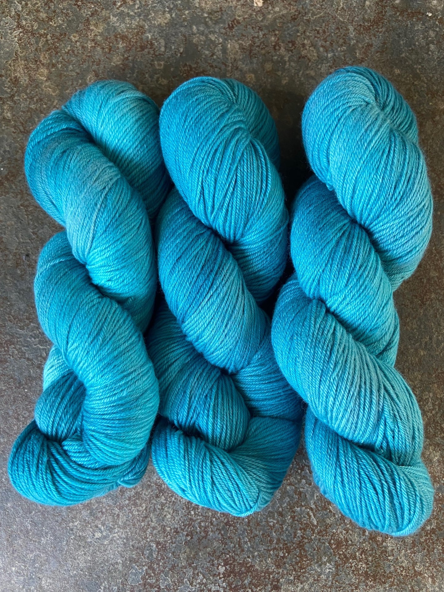 Azura - 4ply/sock