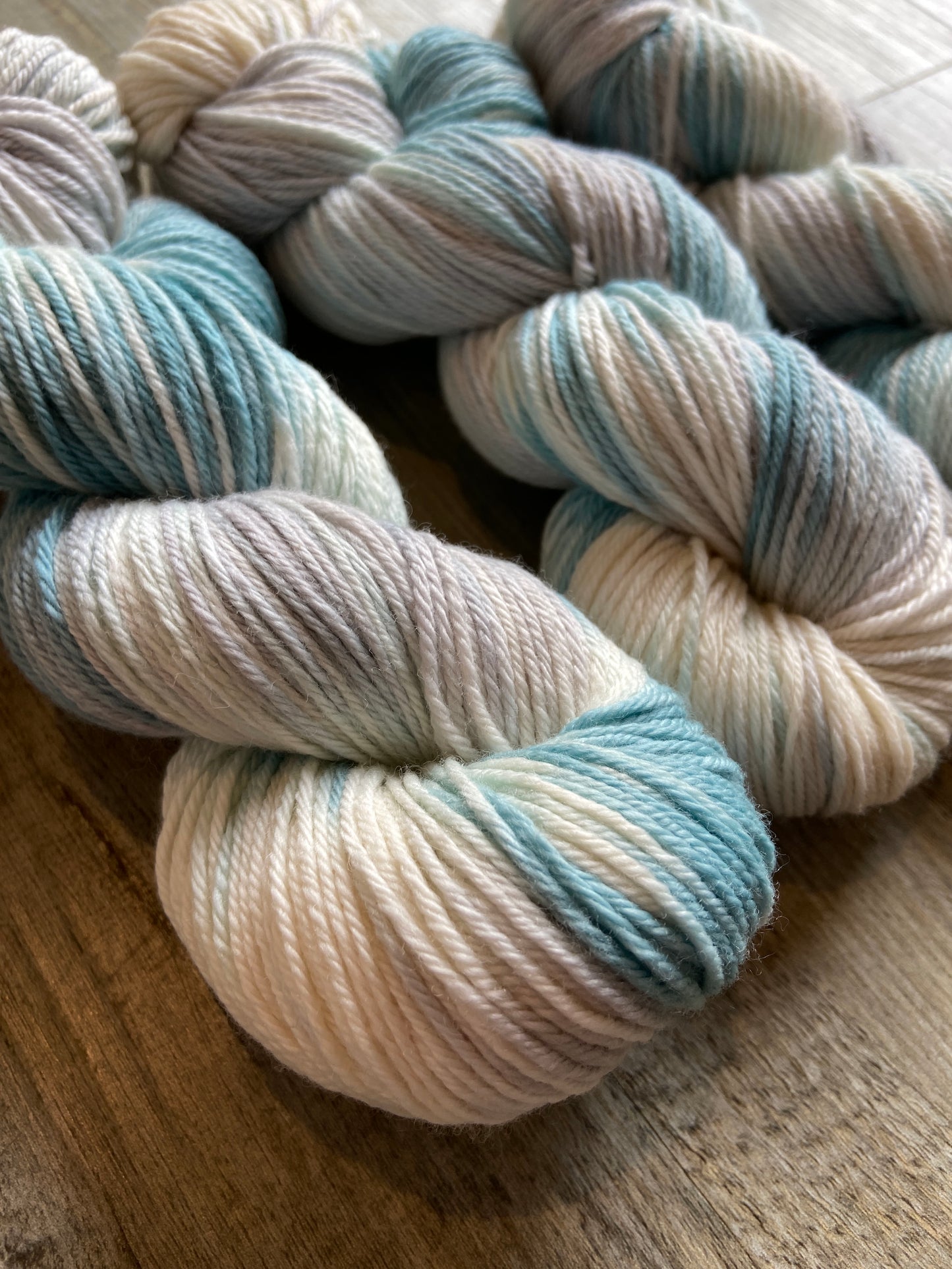 Mint Frisson ARAN weight