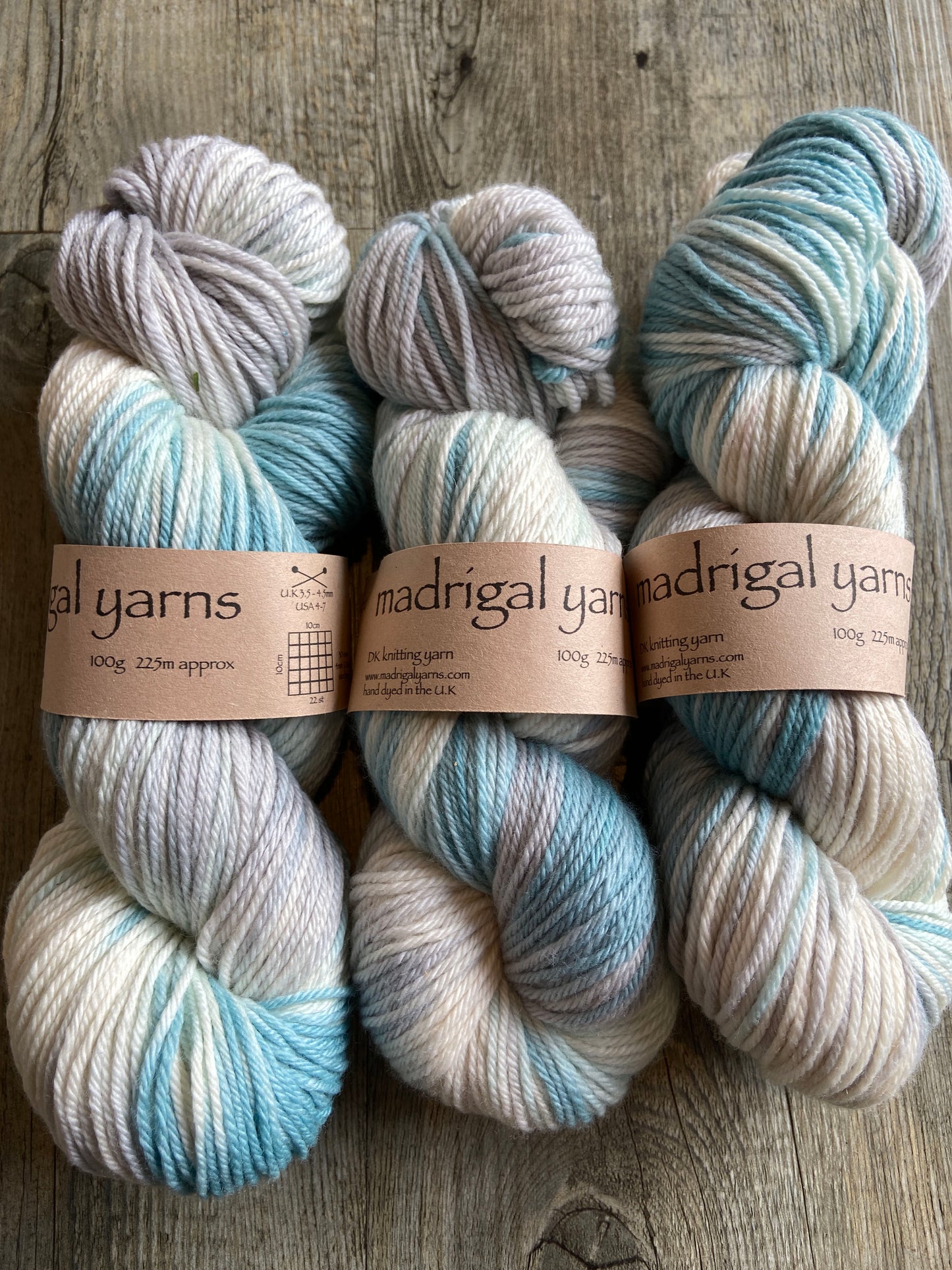 Mint Frisson ARAN weight