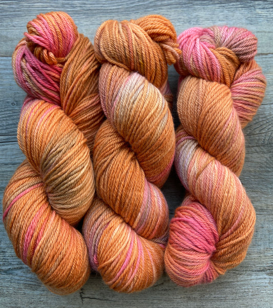 Nicola - 4ply/sock